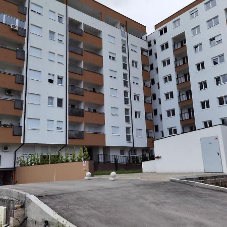 Apartman Lukana Banja Luka Eksteriør bilde